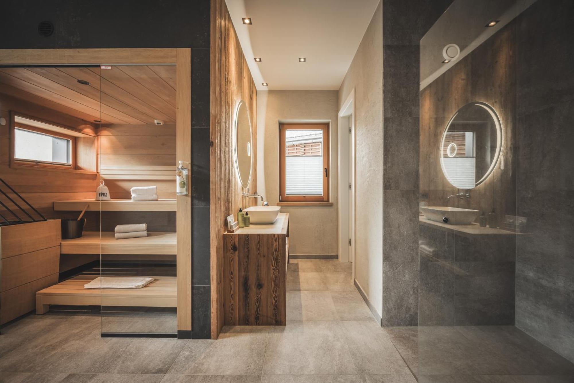 סי Boutique Hotel Und Chalets Bergwiesenglueck מראה חיצוני תמונה